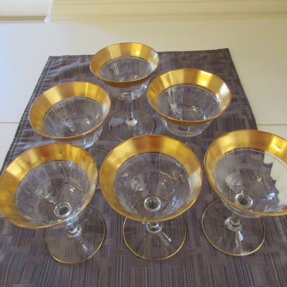 Tiffin Franciscan Ramble Rose Cocktail glasses - Picture 3 of 8